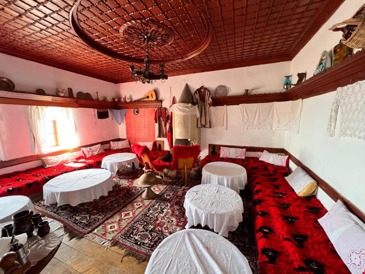 Rooms Merlika -Inside The Castle- Κρούγια Εξωτερικό φωτογραφία